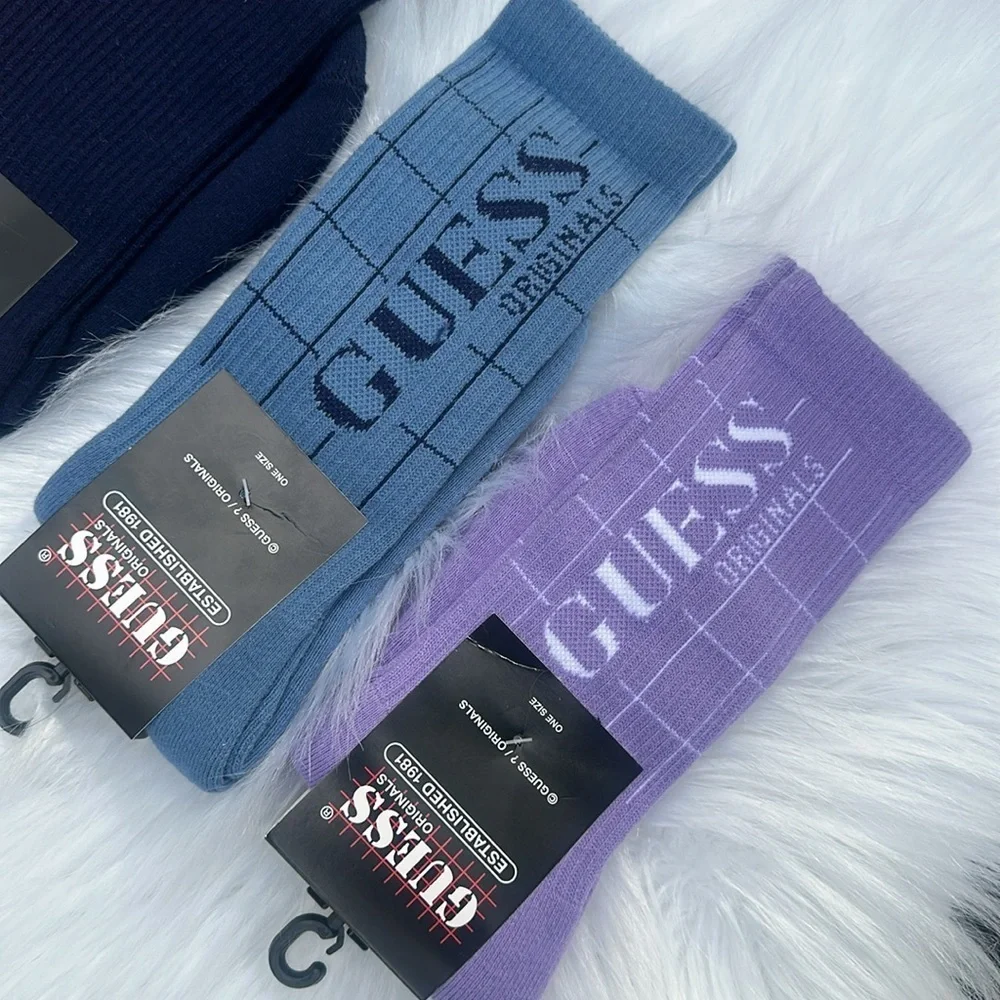 New GUESS ORIGINALS ONE SIZE SOCKS